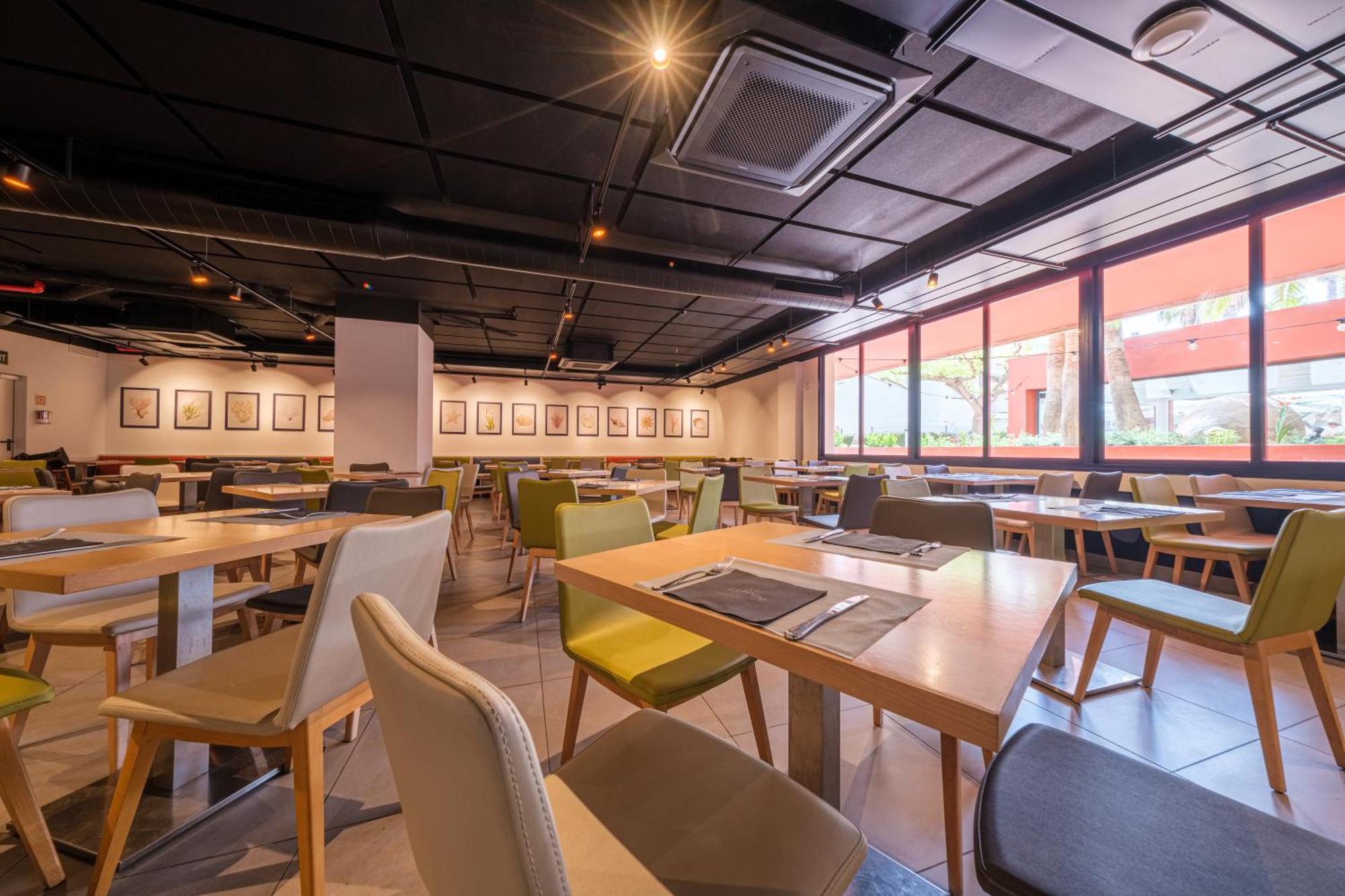Estival Park Almaris Hotel Ла Пинеда Екстериор снимка