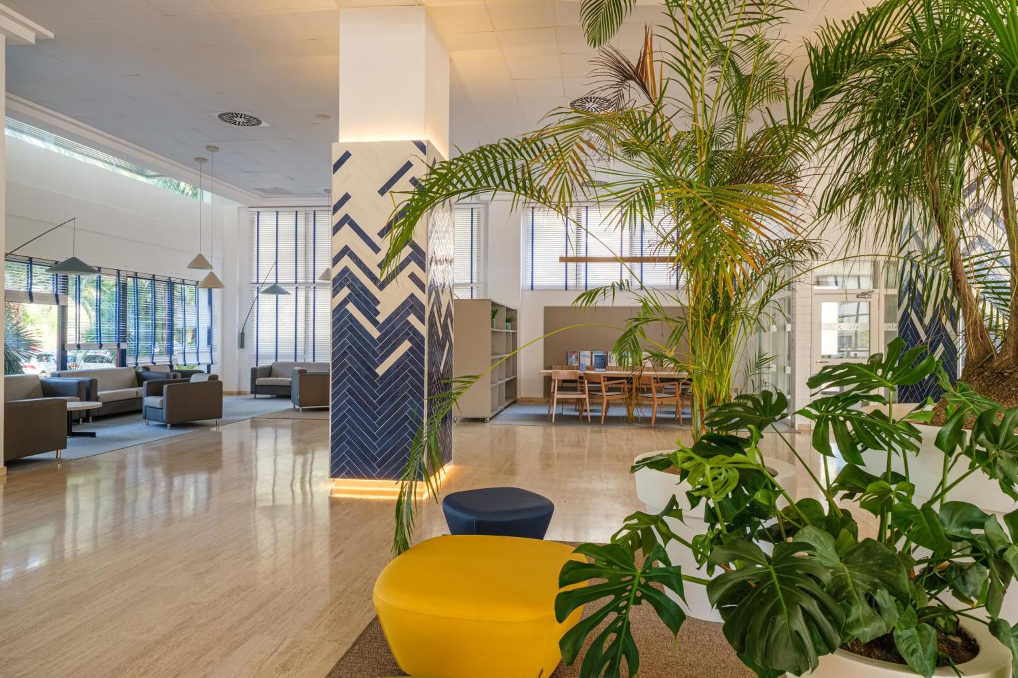 Estival Park Almaris Hotel Ла Пинеда Екстериор снимка